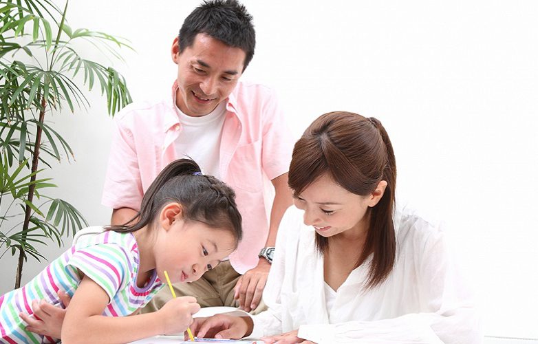 共働き家庭の中学受験